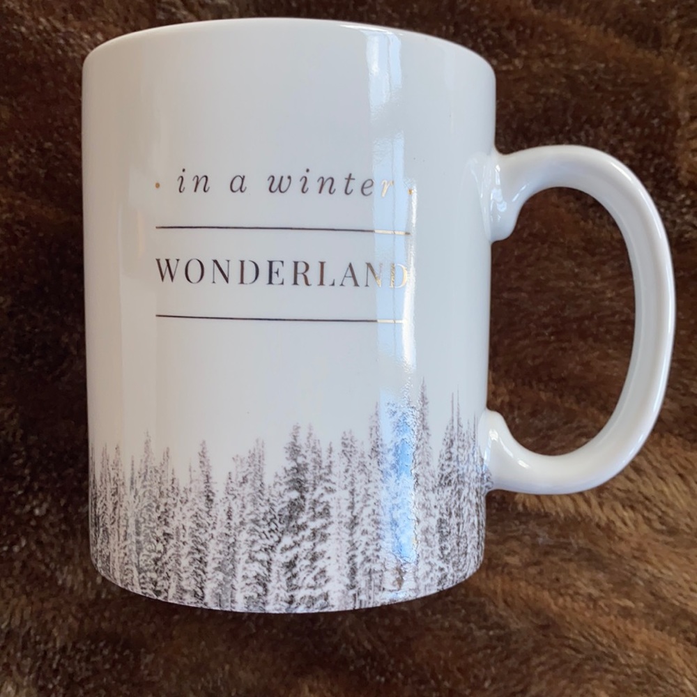 Fringe Studio Winter Wonderland Large White Coffee‎ Mug FLAWLESS CONDITION